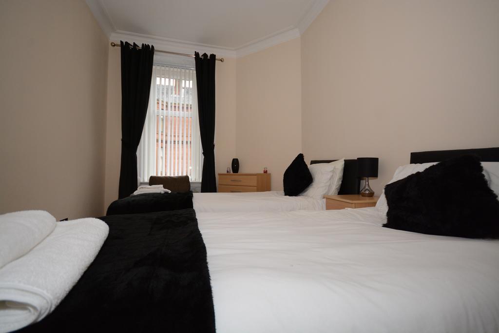 פאיסליי Townhead Apartments Glasgow Airport חדר תמונה