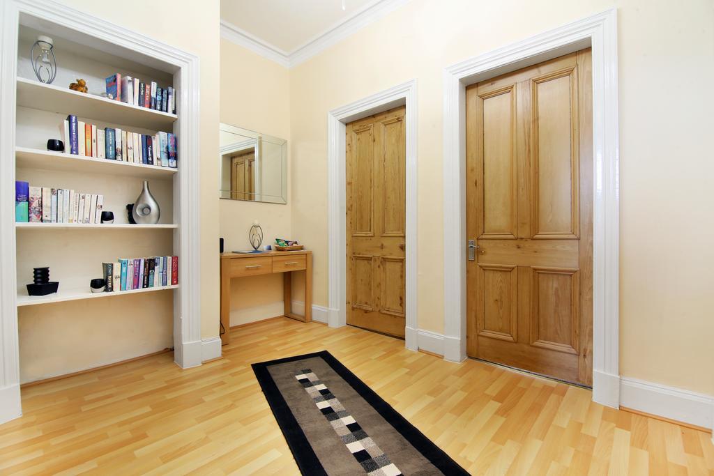 פאיסליי Townhead Apartments Glasgow Airport מראה חיצוני תמונה